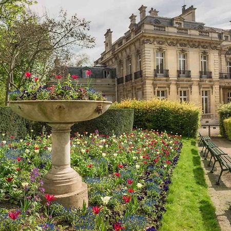 Studio Design Proche Champs-Elysees ปารีส ภายนอก รูปภาพ